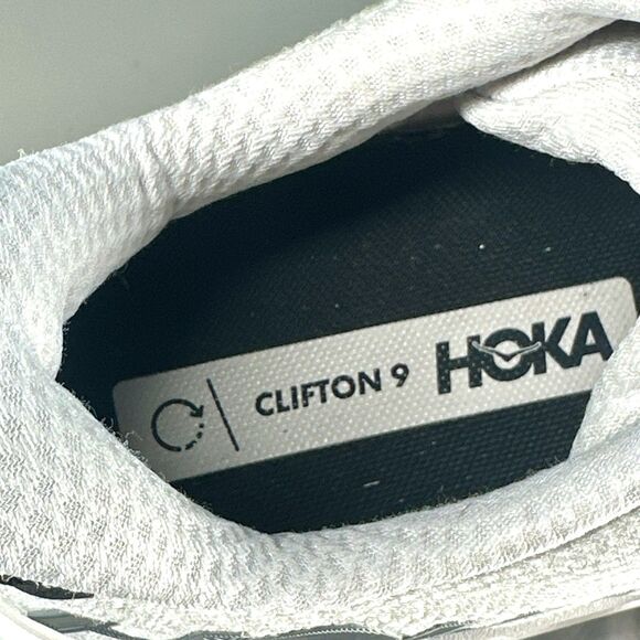 Hoka One One Mens Size 11.5D Clifton 9 1127895 NCSW White Running Shoes Sneakers